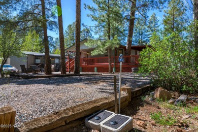 Escape to the cool mountain air in this inviting 3BR/2BA home in on Pinewood Country Club in Arizona - for sale on GolfHomes.com, golf home, golf lot