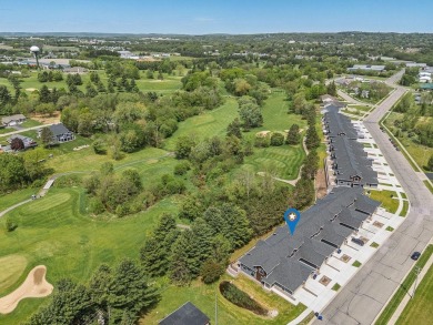 Welcome to easy living. Close to Devil's lake, a winery  brewery on Baraboo Country Club in Wisconsin - for sale on GolfHomes.com, golf home, golf lot