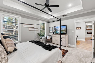 This inviting home welcomes you the moment you step through the on Hide-A-Way Lake Golf Course in Texas - for sale on GolfHomes.com, golf home, golf lot