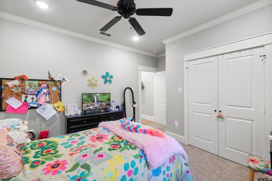 This inviting home welcomes you the moment you step through the on Hide-A-Way Lake Golf Course in Texas - for sale on GolfHomes.com, golf home, golf lot