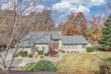 Remarkable 4BR/3BA on Lake Knickerbocker! Bring your kayaks or on Chattahoochee Golf Course in Georgia - for sale on GolfHomes.com, golf home, golf lot