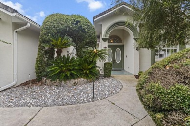 Welcome to your dream home in Sugarmill Woods, Homosassa, FL! on Southern Woods Golf Club in Florida - for sale on GolfHomes.com, golf home, golf lot