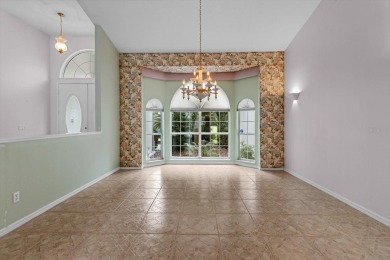 Welcome to your dream home in Sugarmill Woods, Homosassa, FL! on Southern Woods Golf Club in Florida - for sale on GolfHomes.com, golf home, golf lot