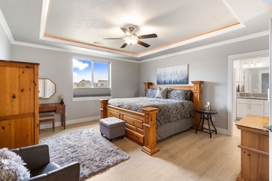 The Perfect Setup: Golf, Gear and Gourmet!  As you pull into the on Horn Rapids Golf Club in Washington - for sale on GolfHomes.com, golf home, golf lot