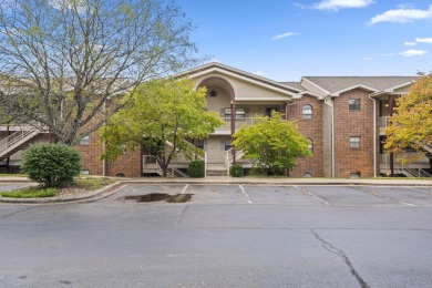 Looking for a getaway that feels like a vacation every day? This on Thousand Hills Golf Resort in Missouri - for sale on GolfHomes.com, golf home, golf lot
