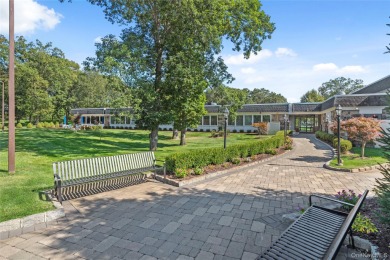 This well-maintained 1 bedroom, 1 bathroom condo offers easy on Leisure Village Golf Course in New York - for sale on GolfHomes.com, golf home, golf lot