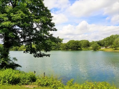 Waterfront property near Soangetaha Golf Community! on Soangetaha Country Club in Illinois - for sale on GolfHomes.com, golf home, golf lot