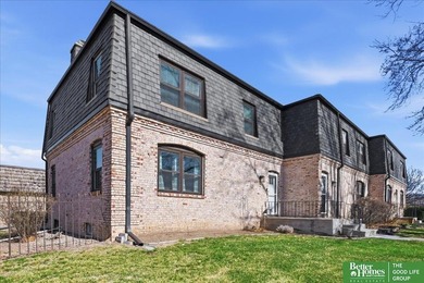 Martin Gray, M: , Marty.gray,   - End-unit townhome style condo on Oak Hills Country Club in Nebraska - for sale on GolfHomes.com, golf home, golf lot