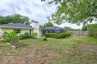 Move-In Ready - Lovingly Renovated Home! Step into a updated on Bent Tree Country Club in Florida - for sale on GolfHomes.com, golf home, golf lot