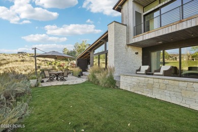 Full Talisker Club membership included in price. Discover the on Talisker Club At Tuhaye in Utah - for sale on GolfHomes.com, golf home, golf lot