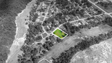 Lot available in the Deer Trace Subdivision in Diboll. This on Neches Pines Golf Course in Texas - for sale on GolfHomes.com, golf home, golf lot