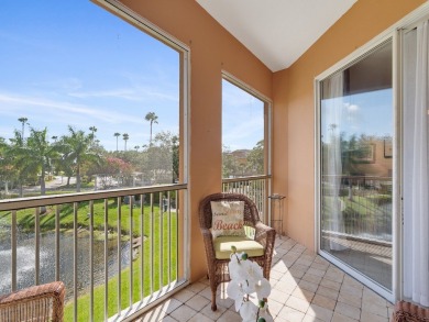 Pack your toothbrush and move right in! This spacious 3/2 unit on Oak Harbor Country Club in Florida - for sale on GolfHomes.com, golf home, golf lot