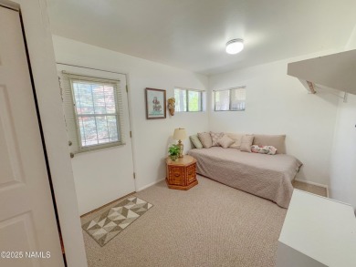 **FULLY FURNISHED*** 3 BD W/ BONUS ROOM THAT MAY BE USED AS A on Pinewood Country Club in Arizona - for sale on GolfHomes.com, golf home, golf lot