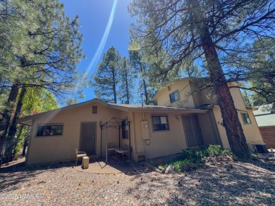 **FULLY FURNISHED*** 3 BD W/ BONUS ROOM THAT MAY BE USED AS A on Pinewood Country Club in Arizona - for sale on GolfHomes.com, golf home, golf lot
