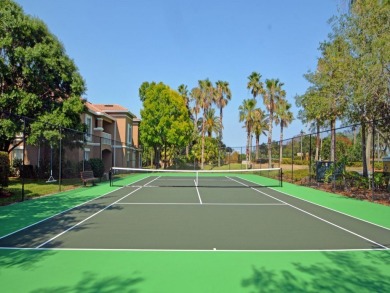 Pack your toothbrush and move right in! This spacious 3/2 unit on Oak Harbor Country Club in Florida - for sale on GolfHomes.com, golf home, golf lot