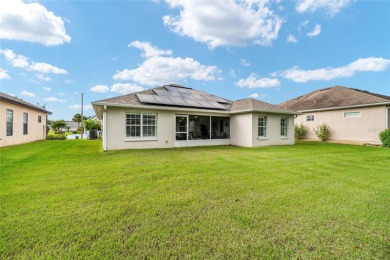 Beautifully maintained and loved Magnolia home - 3 Bedroom/2 on Stonecrest Golf and Club Club in Florida - for sale on GolfHomes.com, golf home, golf lot