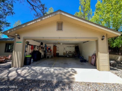 **FULLY FURNISHED*** 3 BD W/ BONUS ROOM THAT MAY BE USED AS A on Pinewood Country Club in Arizona - for sale on GolfHomes.com, golf home, golf lot