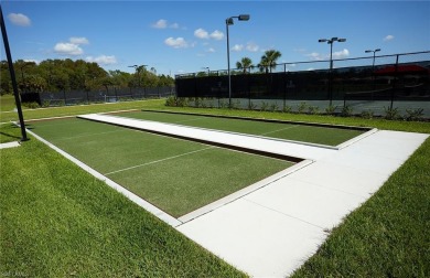 The Highgate is a well-appointed 4-bedroom, 2-bathroom home with on River Hall Country Club in Florida - for sale on GolfHomes.com, golf home, golf lot