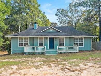 Discover this charming Daphne home in Lake Forest Subdivision! on Lake Forest Yacht and Country Club in Alabama - for sale on GolfHomes.com, golf home, golf lot