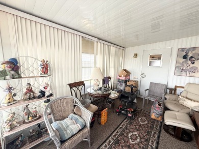 FULLY FURNISHED w/ a GOLF CART which has almost NEW tires and on Lone Palm Golf Club in Florida - for sale on GolfHomes.com, golf home, golf lot