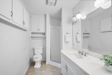 Discover this 3 bedroom, 2 bathroom home nestled on a on Hide-A-Way Lake Golf Course in Texas - for sale on GolfHomes.com, golf home, golf lot