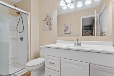 Well-maintained townhome located on Lakeview Golf Course. This on Lakeview Golf Resort and Spa - Lakeview in West Virginia - for sale on GolfHomes.com, golf home, golf lot