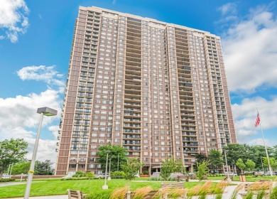 Unsurpassed beauty overlooking the golf and city. Formal dining on Towers Country Club in New York - for sale on GolfHomes.com, golf home, golf lot