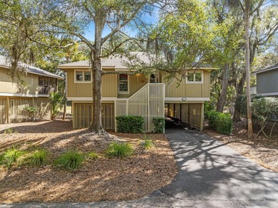 1158 Summerwind Lane | Seabrook IslandUpdated Cottage with Golf on The Seabrook Island Club in South Carolina - for sale on GolfHomes.com, golf home, golf lot