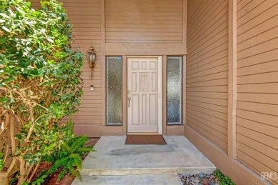 Take a look at this beautifully remodeled condo in a highly on Sundale Country Club in California - for sale on GolfHomes.com, golf home, golf lot