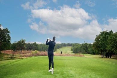 The luxurious details and functional layout of this new on Winter Creek Golf and Social Club in Oklahoma - for sale on GolfHomes.com, golf home, golf lot