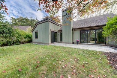 Welcome Home! Located in Heritage Village, in Southbury on Heritage Village Country Club in Connecticut - for sale on GolfHomes.com, golf home, golf lot