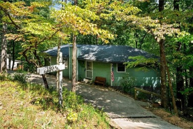 This move-in ready home is just three minutes from the front on Bent Tree Golf Course in Georgia - for sale on GolfHomes.com, golf home, golf lot