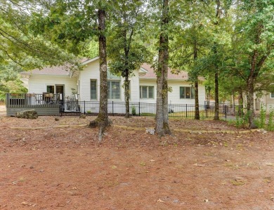 Beautiful Golf Course Home on Isabella - Sought-After East Side on Isabella Golf Course  in Arkansas - for sale on GolfHomes.com, golf home, golf lot
