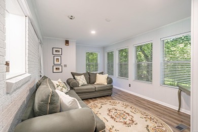 Welcome to 102 Country Club Dr., a beautifully updated 2-bedroom on Hot Springs Golf and Country Club in Arkansas - for sale on GolfHomes.com, golf home, golf lot