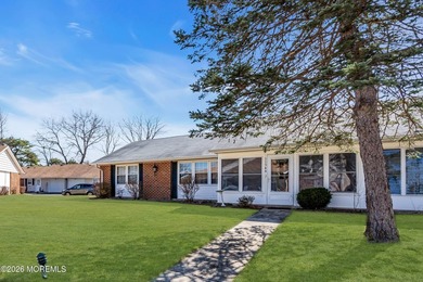 Baronet Model - End Unit in Leisure Village East Welcome to the on Leisure Village East in New Jersey - for sale on GolfHomes.com, golf home, golf lot