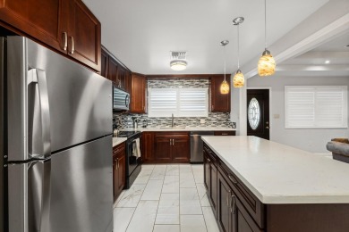 MUST SEE, AND FLEXIBLE LIVING OPTIONS!  Fantastic Opportunity to on Maui Elleair Golf Club in Hawaii - for sale on GolfHomes.com, golf home, golf lot