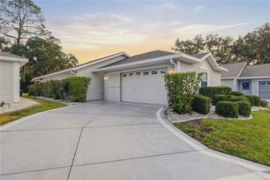 LOVELY VILLA WITH STUNNING GOLF COURSE VIEWS!
The additional on The Links of Spruce Creek in Florida - for sale on GolfHomes.com, golf home, golf lot