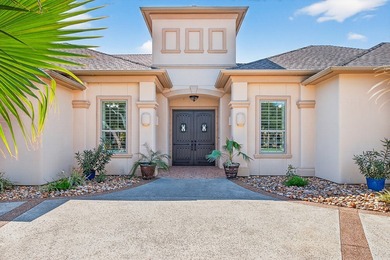 Located in prestigious Rockport Country Estates, this on Rockport Country Club in Texas - for sale on GolfHomes.com, golf home, golf lot