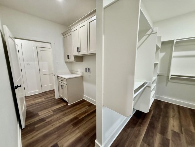 Escape to Beautiful Hot Springs Village, Arkansas!  3 Bed | 2.5 on Granada Golf Course in Arkansas - for sale on GolfHomes.com, golf home, golf lot