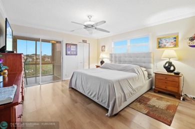 Beautifully renovated unit.  Corner unit, panoramic views of the on Wynmoor Golf Course in Florida - for sale on GolfHomes.com, golf home, golf lot