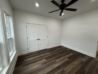 Escape to Beautiful Hot Springs Village, Arkansas!  3 Bed | 2.5 on Granada Golf Course in Arkansas - for sale on GolfHomes.com, golf home, golf lot