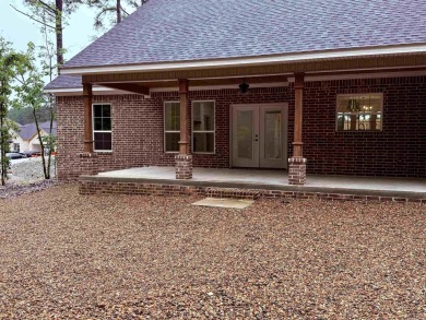 Escape to Beautiful Hot Springs Village, Arkansas!  3 Bed | 2.5 on Granada Golf Course in Arkansas - for sale on GolfHomes.com, golf home, golf lot