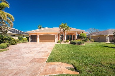 Impressive 3 Bedroom, 2.5 Bathroom *FURNISHED* home with on Kingsway Country Club in Florida - for sale on GolfHomes.com, golf home, golf lot