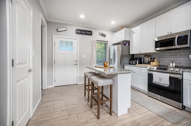 Beautiful townhouse located in the desired Crown Colony on Crown Colony Country Club in Texas - for sale on GolfHomes.com, golf home, golf lot