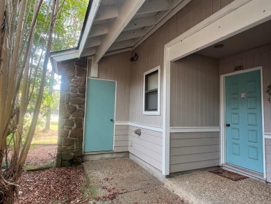 Welcome to 411 Club Villa, a cozy 1-bedroom, 1-bathroom condo on Rayburn Country Club in Texas - for sale on GolfHomes.com, golf home, golf lot