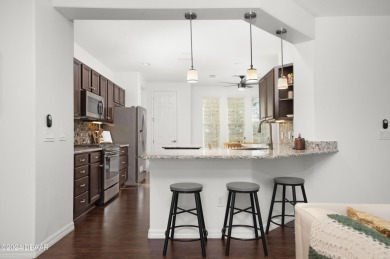 This immaculate 2-bedroom, 2-bath, 2-car garage Shea Built on Trilogy at Ocala Preserve in Florida - for sale on GolfHomes.com, golf home, golf lot