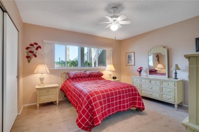 ** COME IN ** Welcome, make yourself at home in this 2 bedroom 2 on On Top Of The World Golf Course in Florida - for sale on GolfHomes.com, golf home, golf lot