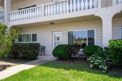 ** COME IN ** Welcome, make yourself at home in this 2 bedroom 2 on On Top Of The World Golf Course in Florida - for sale on GolfHomes.com, golf home, golf lot