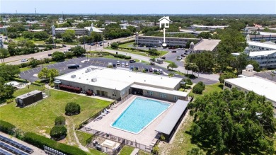 ** COME IN ** Welcome, make yourself at home in this 2 bedroom 2 on On Top Of The World Golf Course in Florida - for sale on GolfHomes.com, golf home, golf lot