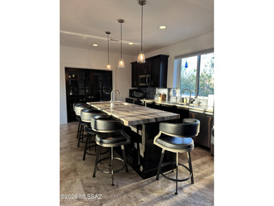 Sunny bright open floorplan, 3 bedroom, or office or den, 2 bath on Tubac Golf Resort and Spa in Arizona - for sale on GolfHomes.com, golf home, golf lot